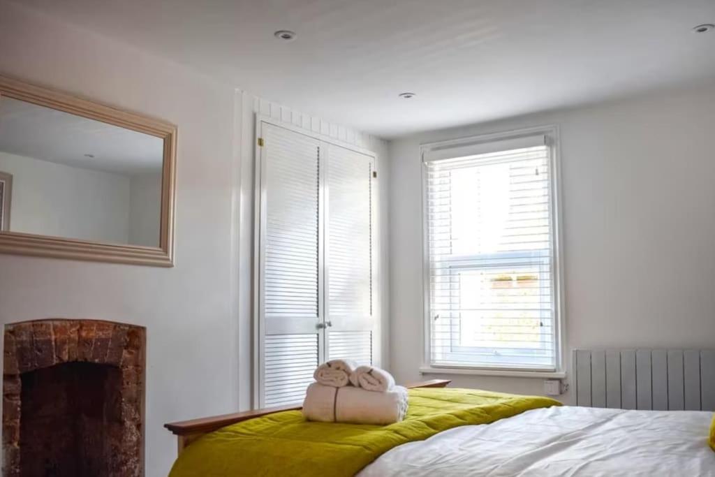 Beautiful Renovated Cottage In Mersham Ashford Kent Esterno foto